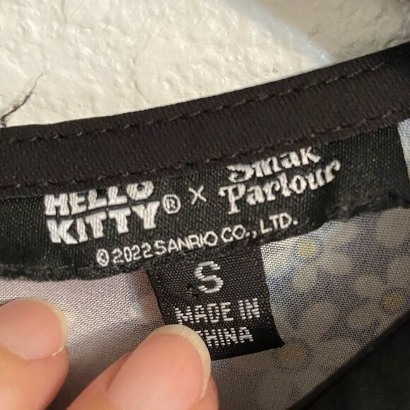 Hello Kitty S Sanrio Strawberry Dress Kawaii Fruit Coquette Colorful Red Black - Picture 6 of 11